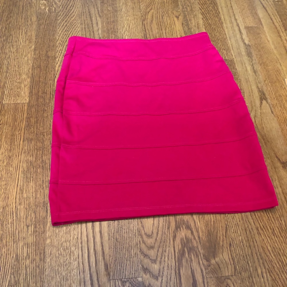 Little pink skirt!